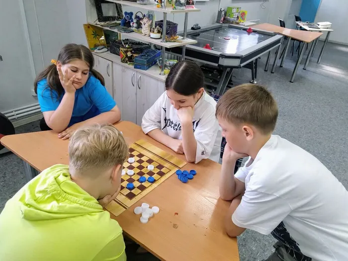 Шашки СПК "Встреча"